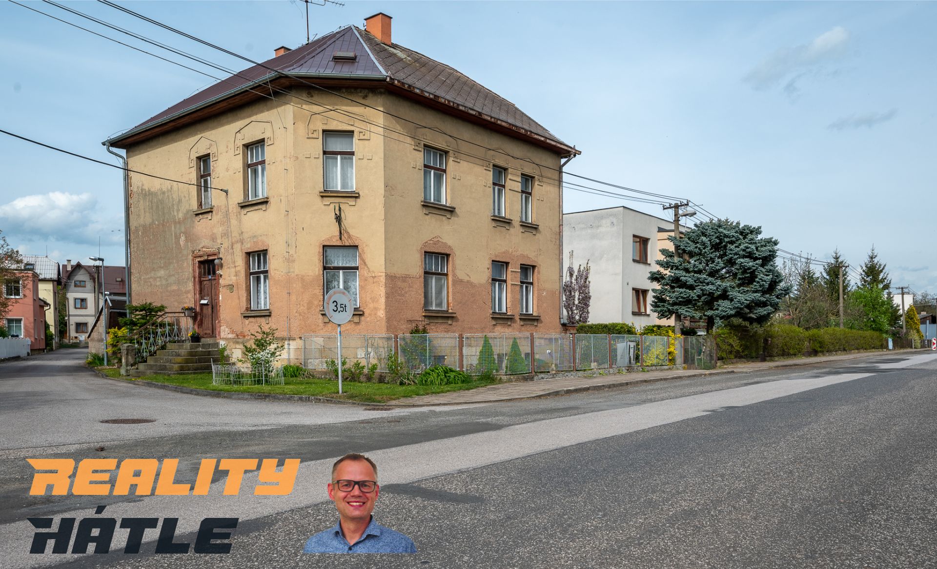 Prodej vícegeneračního domu v Ostroměři
